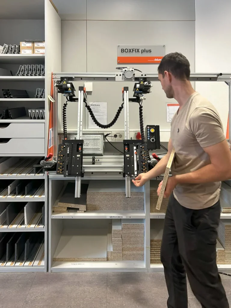 Visita en fábrica de Blum en Austria