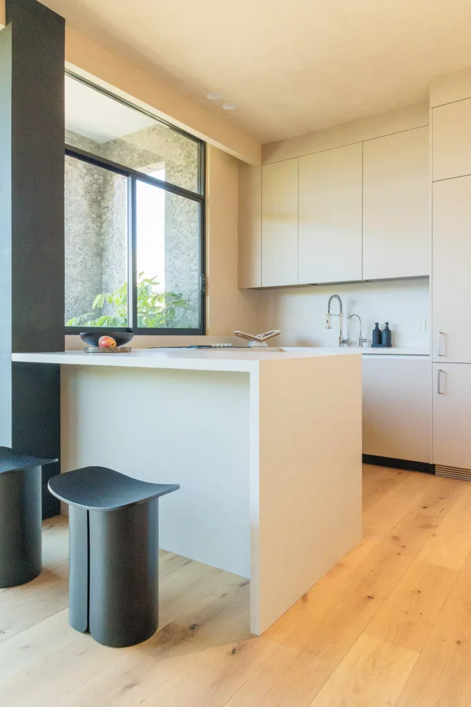 Diseño de cocina modular por Vitelier en Cuernavaca 86 en la Colonia Condesa de la Ciudad de México